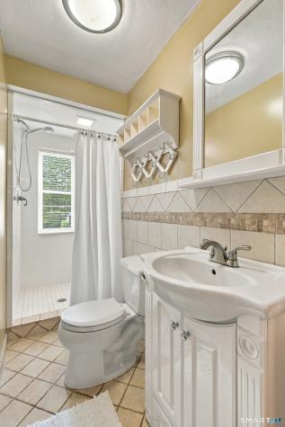 64 Davenport Road West Hartford CT 06110