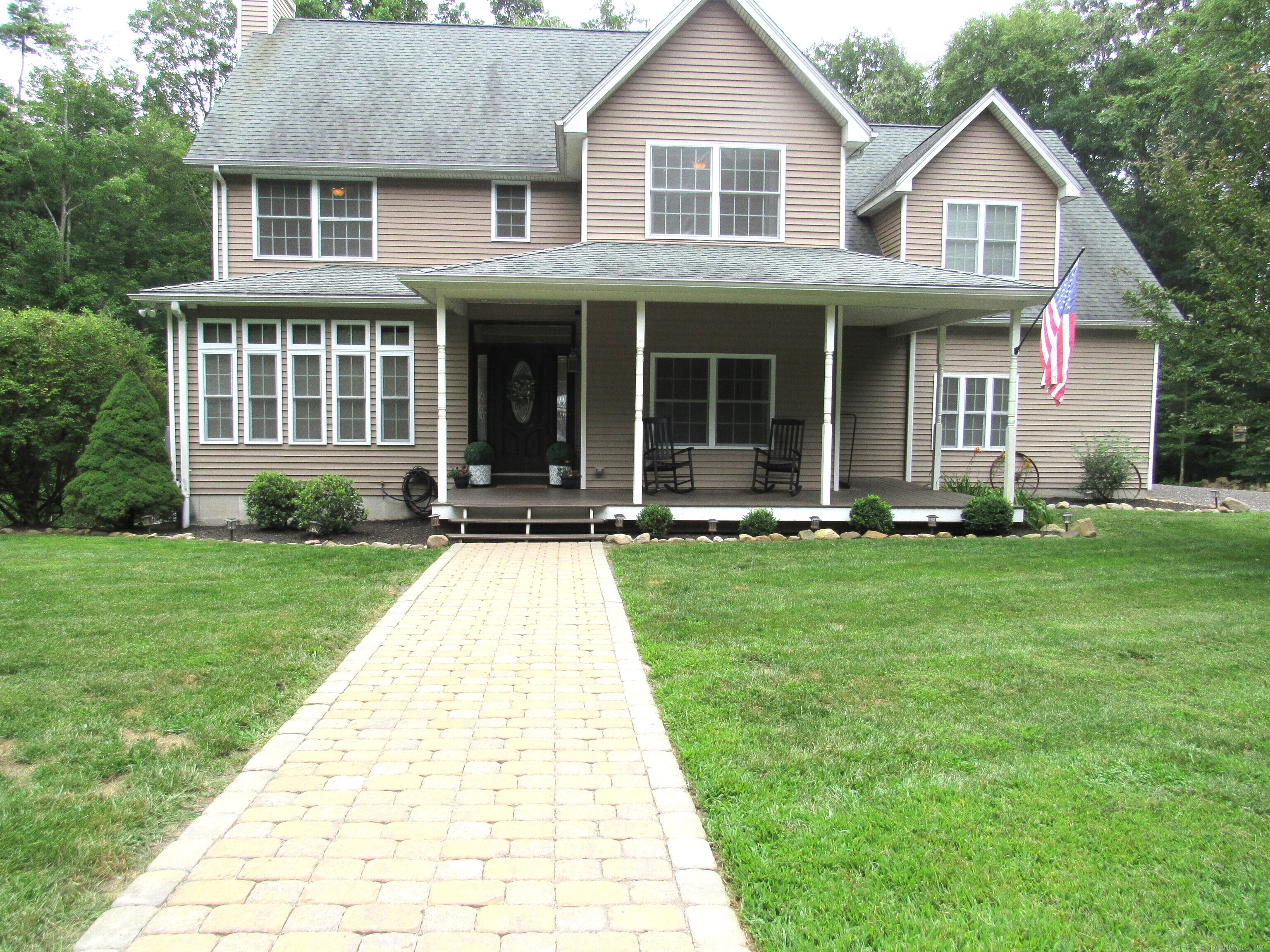 5 Knollwood Place Prospect CT 06712