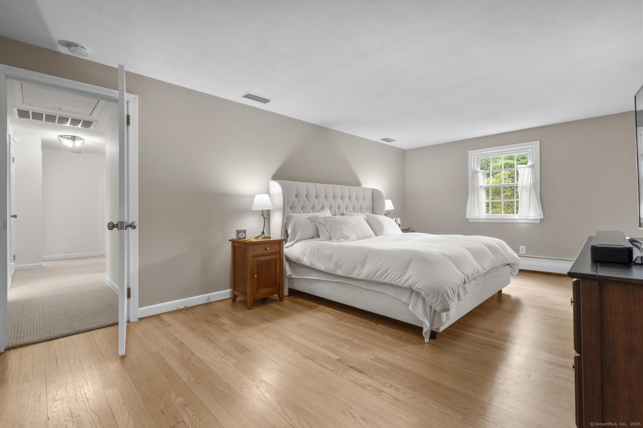 24 Saw Mill Lane Avon CT 06001