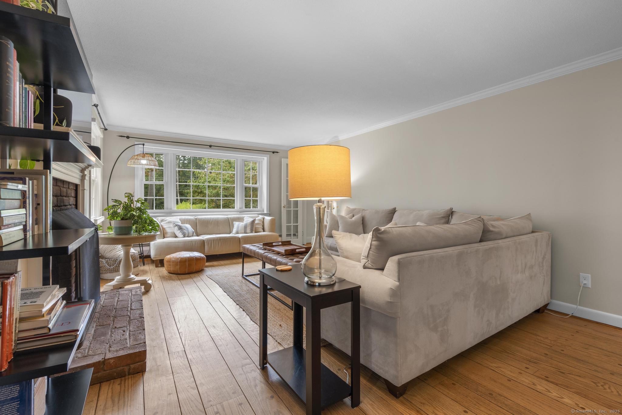 24 Saw Mill Lane Avon CT 06001