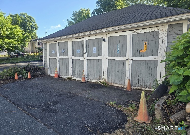 35 Maple Avenue Enfield CT 06082