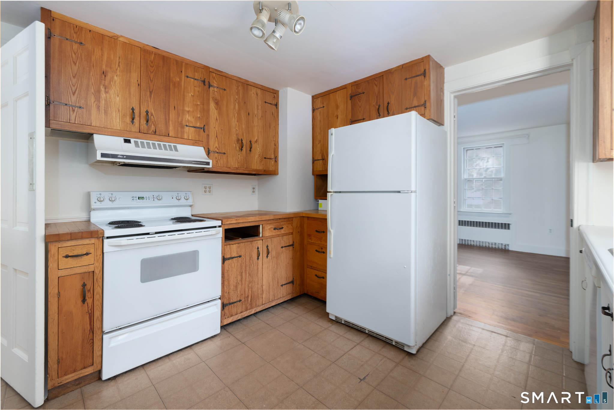 11 Judson Avenue Woodbury CT 06798