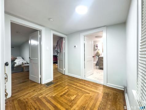 445 Strong Street East Haven CT 06512