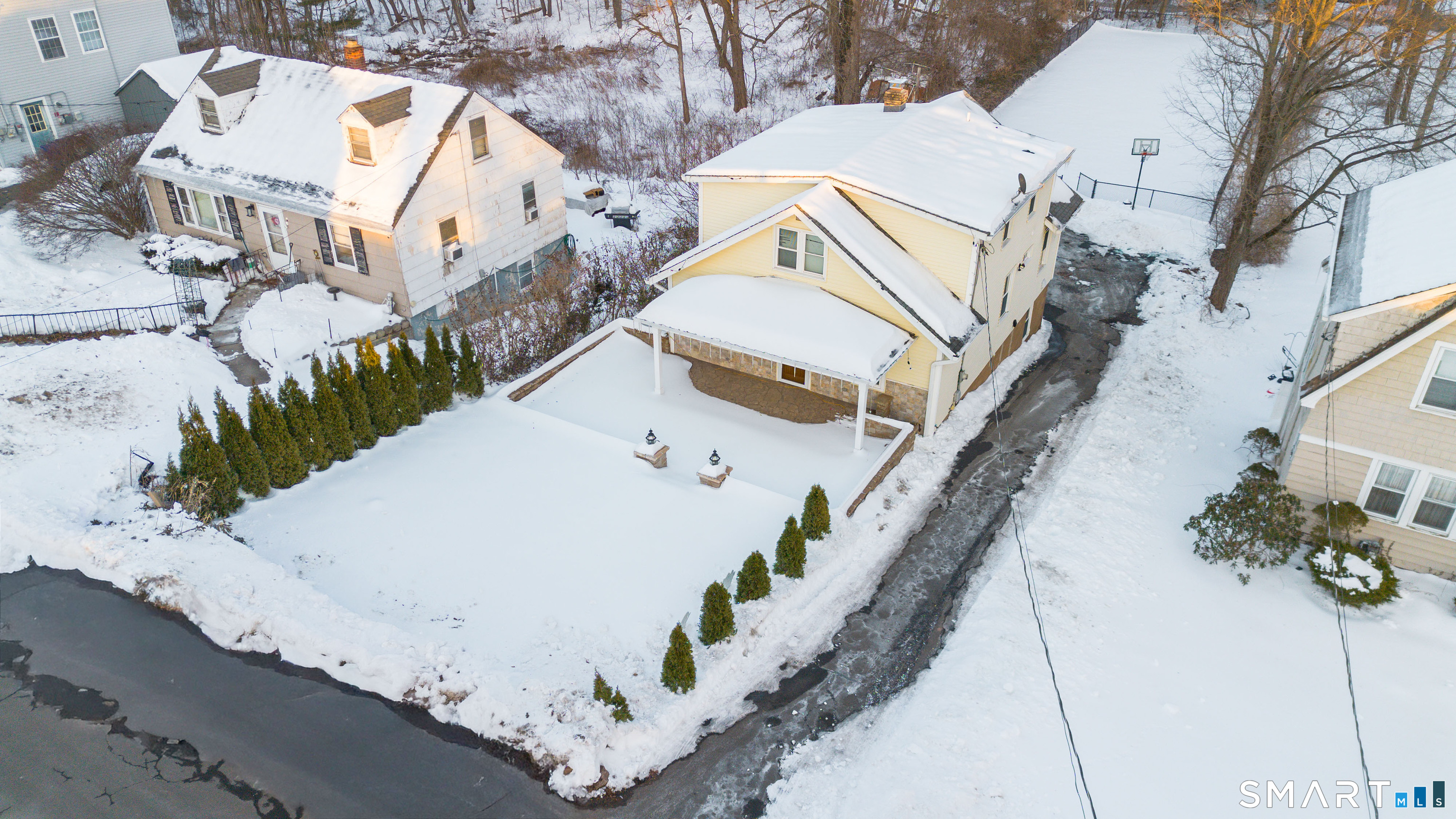 445 Strong Street East Haven CT 06512