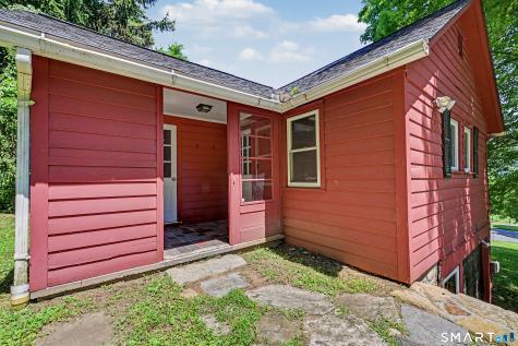 41 Poplar Street New Milford CT 06776