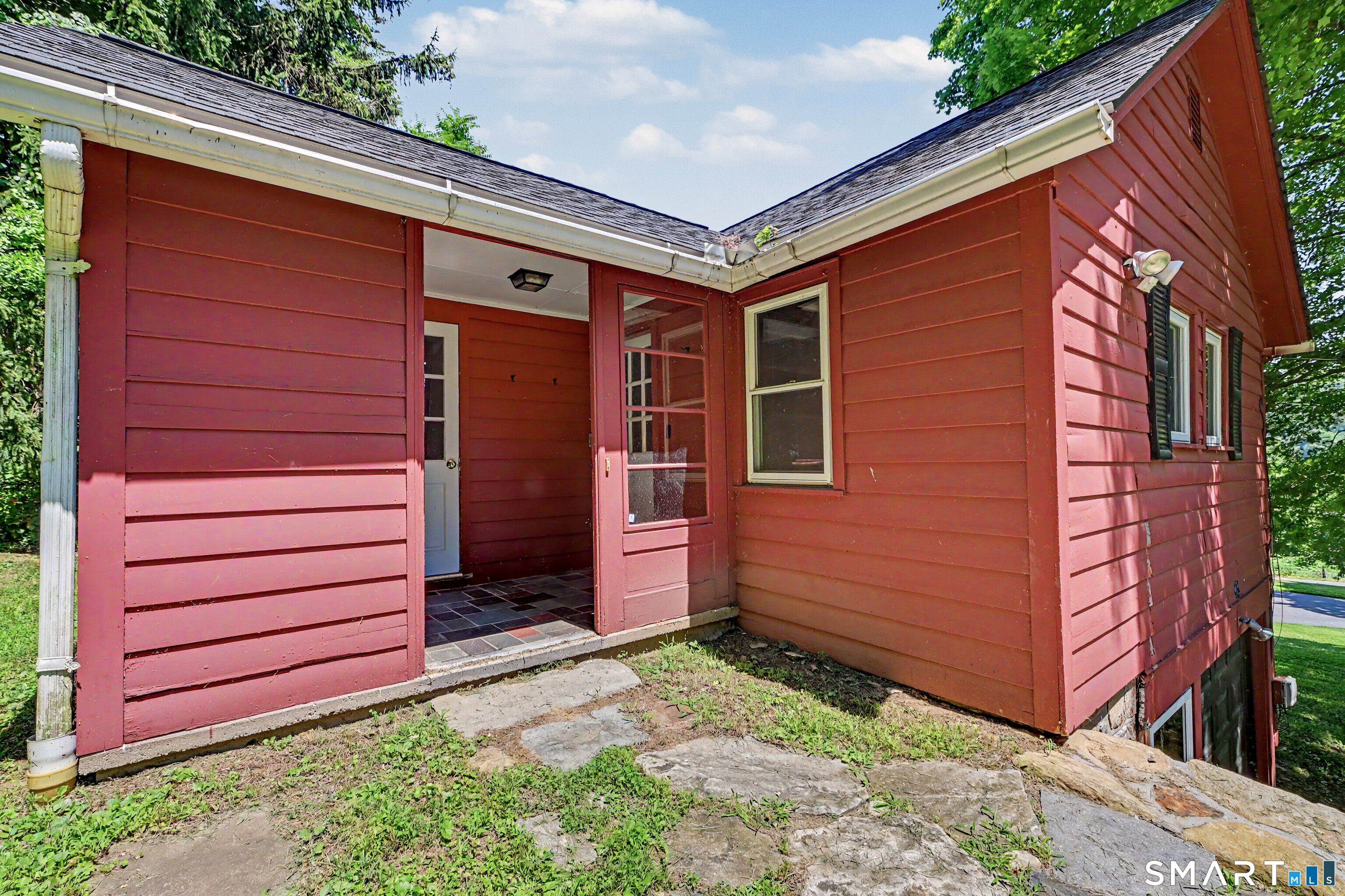 41 Poplar Street New Milford CT 06776