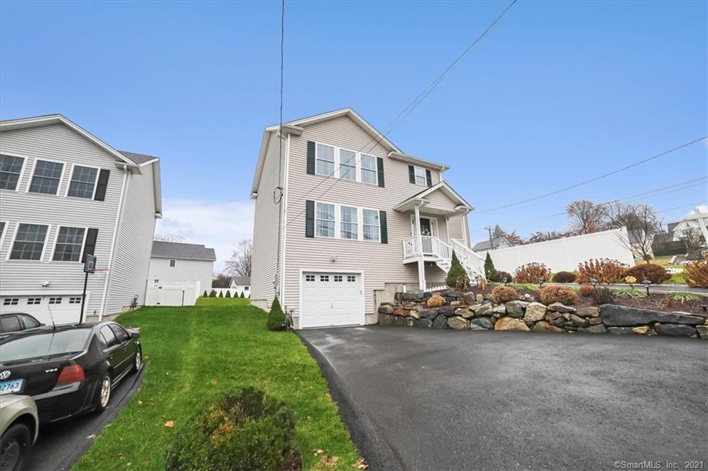72 Arch Street Naugatuck CT 06770