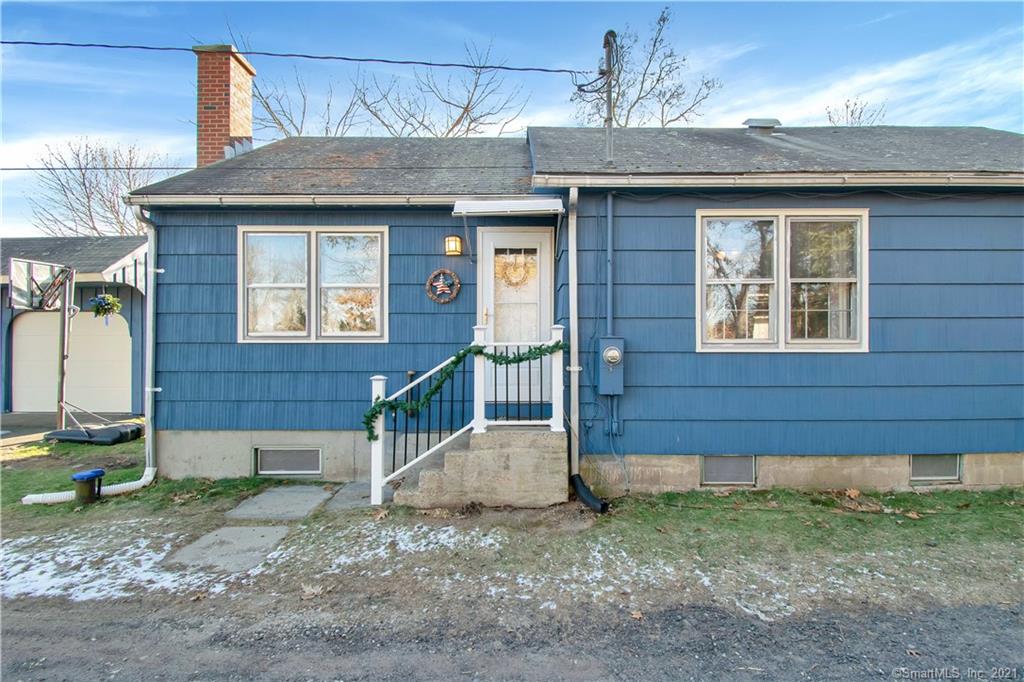 8 Manhattan Road Ellington CT 06029