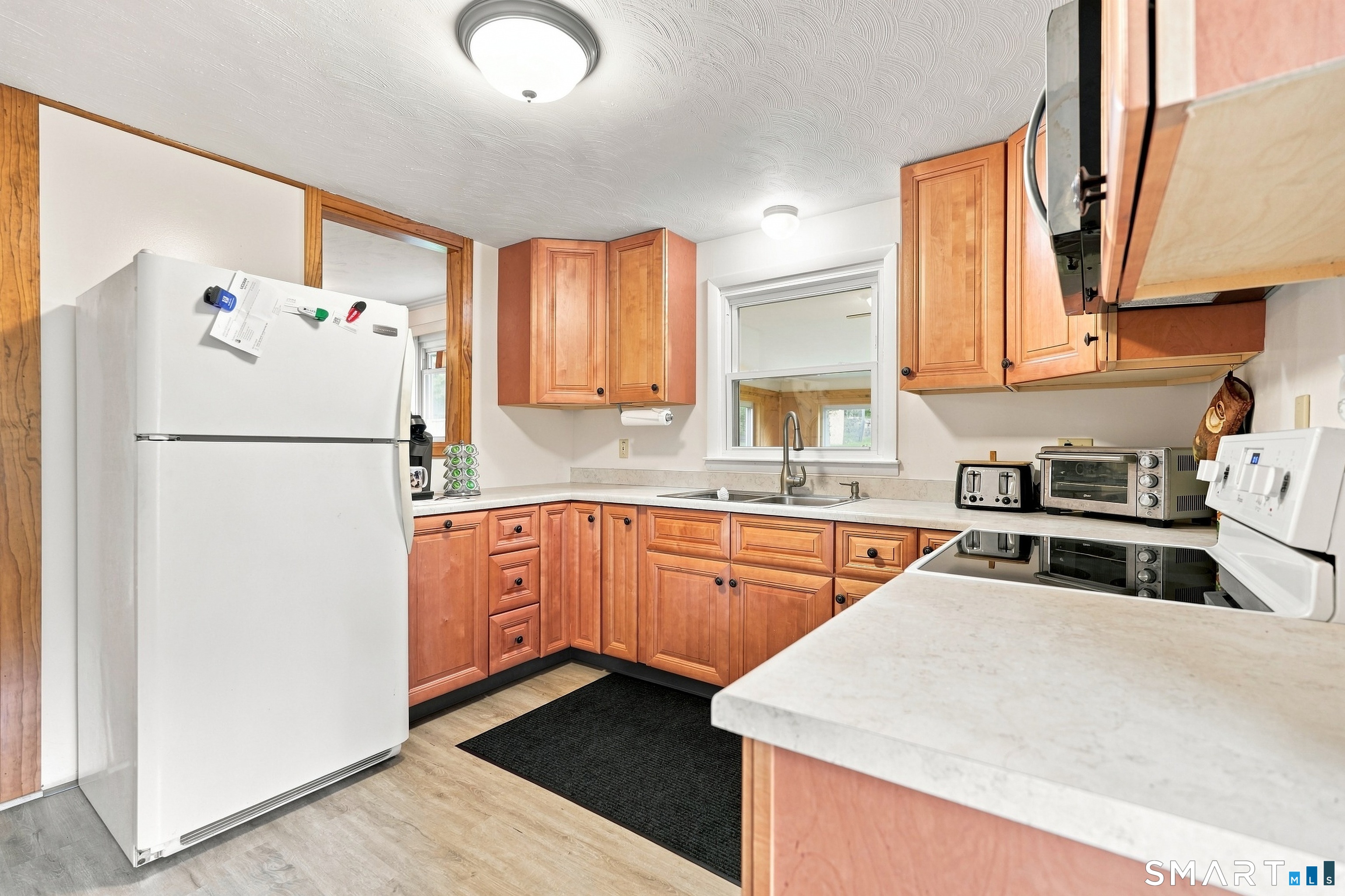 2 Hamilton Road East Granby CT 06026
