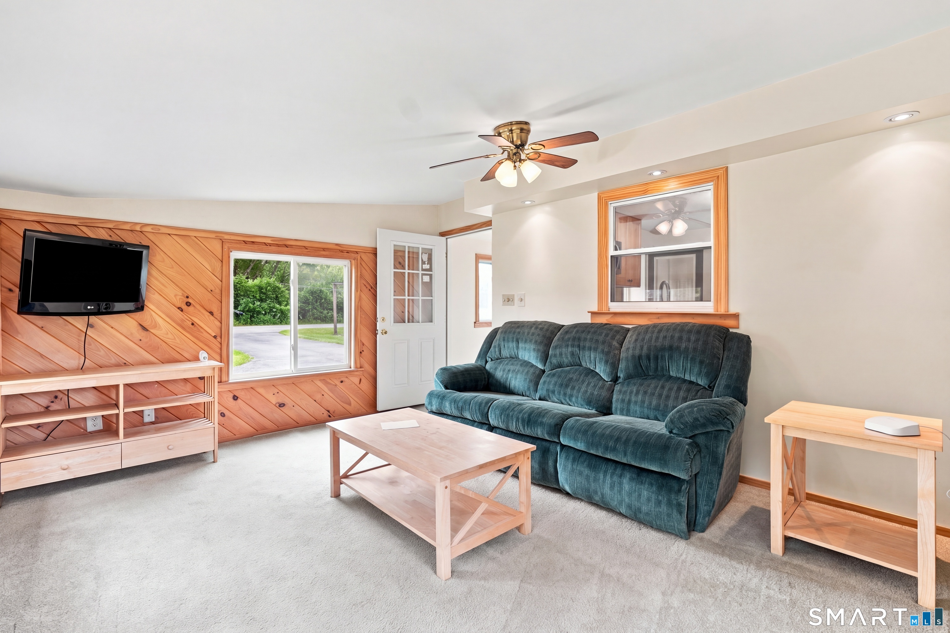 2 Hamilton Road East Granby CT 06026