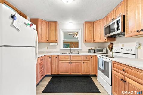 2 Hamilton Road East Granby CT 06026