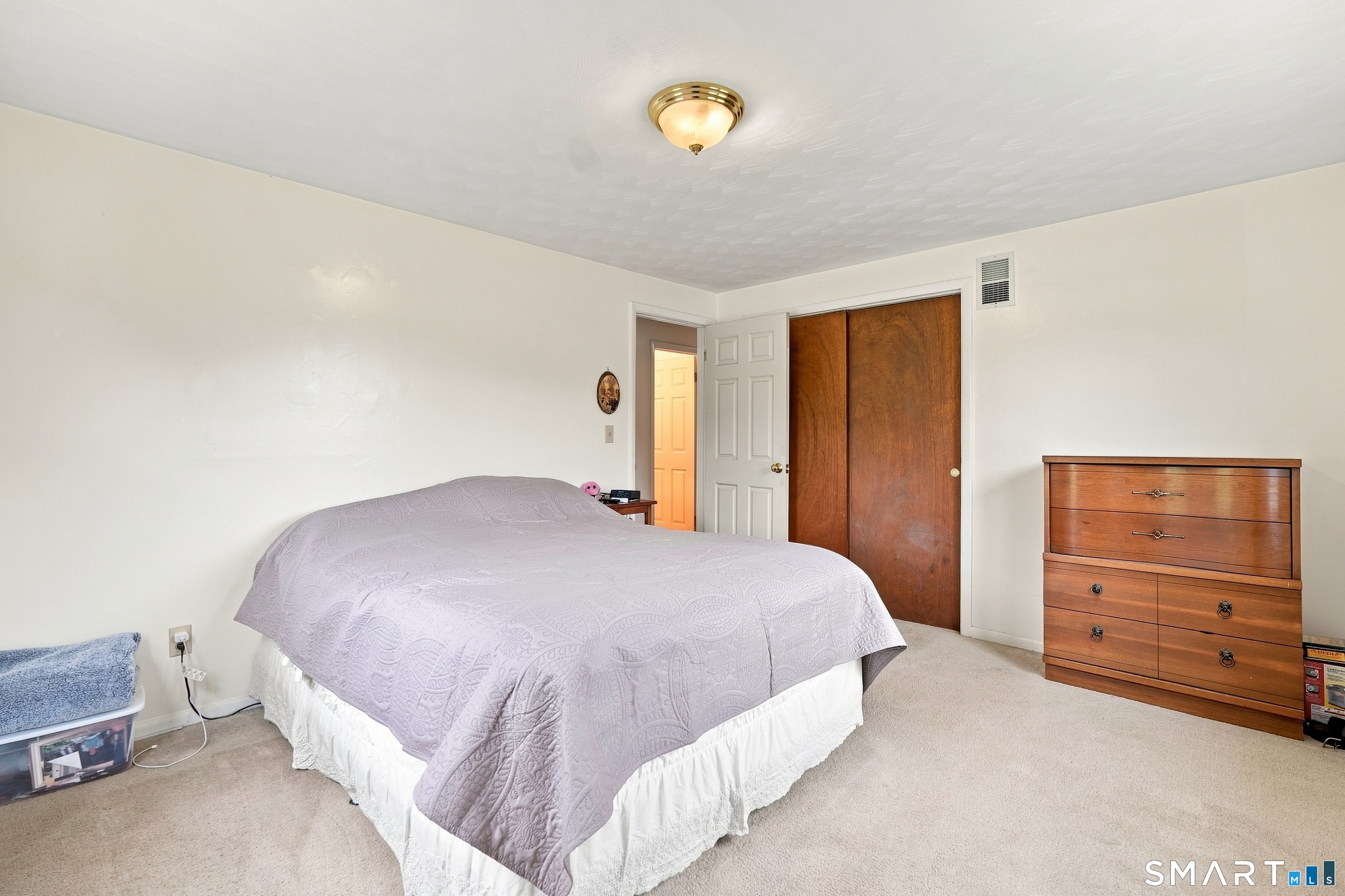 2 Hamilton Road East Granby CT 06026