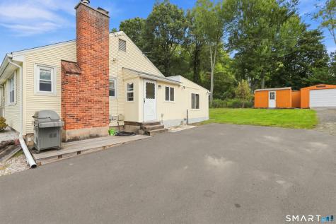2 Hamilton Road East Granby CT 06026