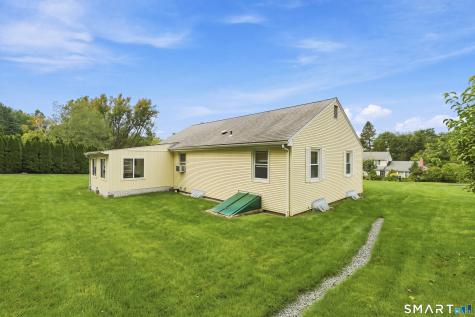 2 Hamilton Road East Granby CT 06026