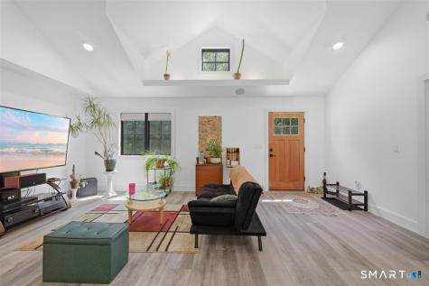 91 Minor Lane Waterford CT 06385