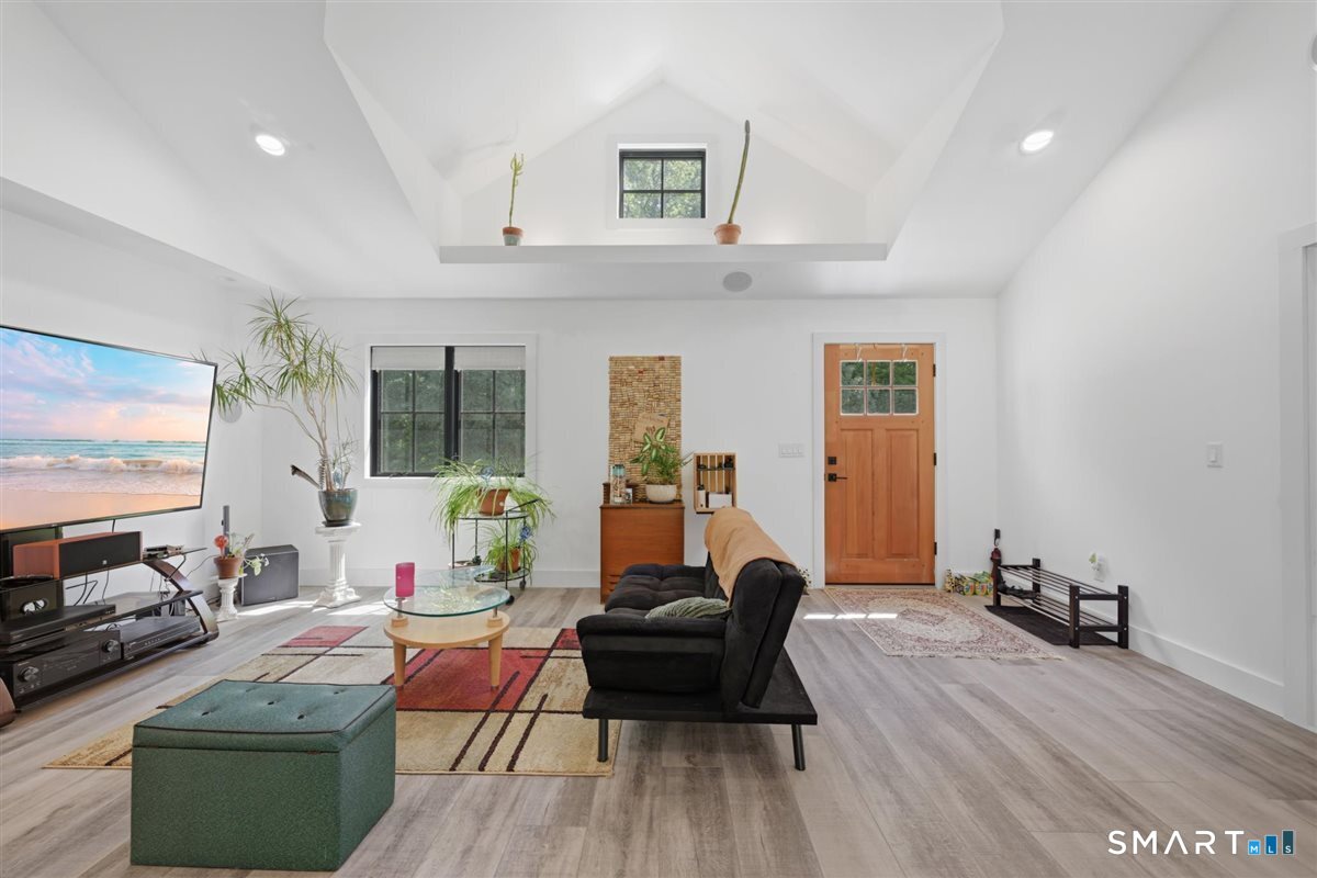 91 Minor Lane Waterford CT 06385