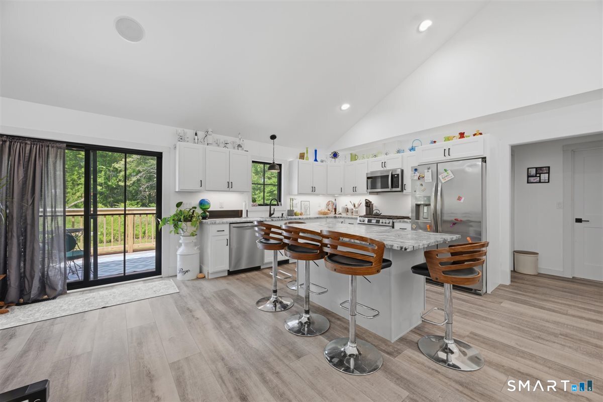 91 Minor Lane Waterford CT 06385
