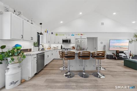 91 Minor Lane Waterford CT 06385