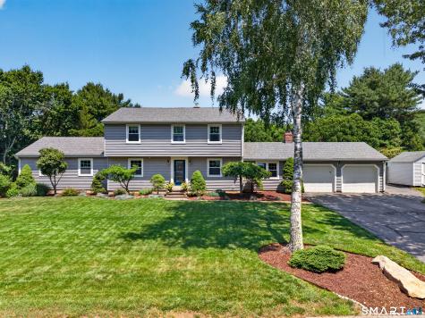 15 Winston Road East Lyme CT 06333