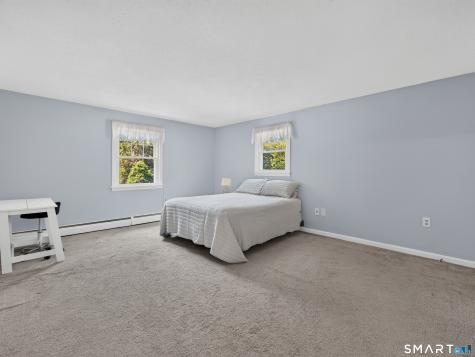 15 Winston Road East Lyme CT 06333