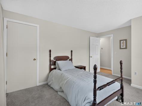 15 Winston Road East Lyme CT 06333