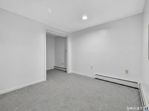 15 Winston Road East Lyme CT 06333