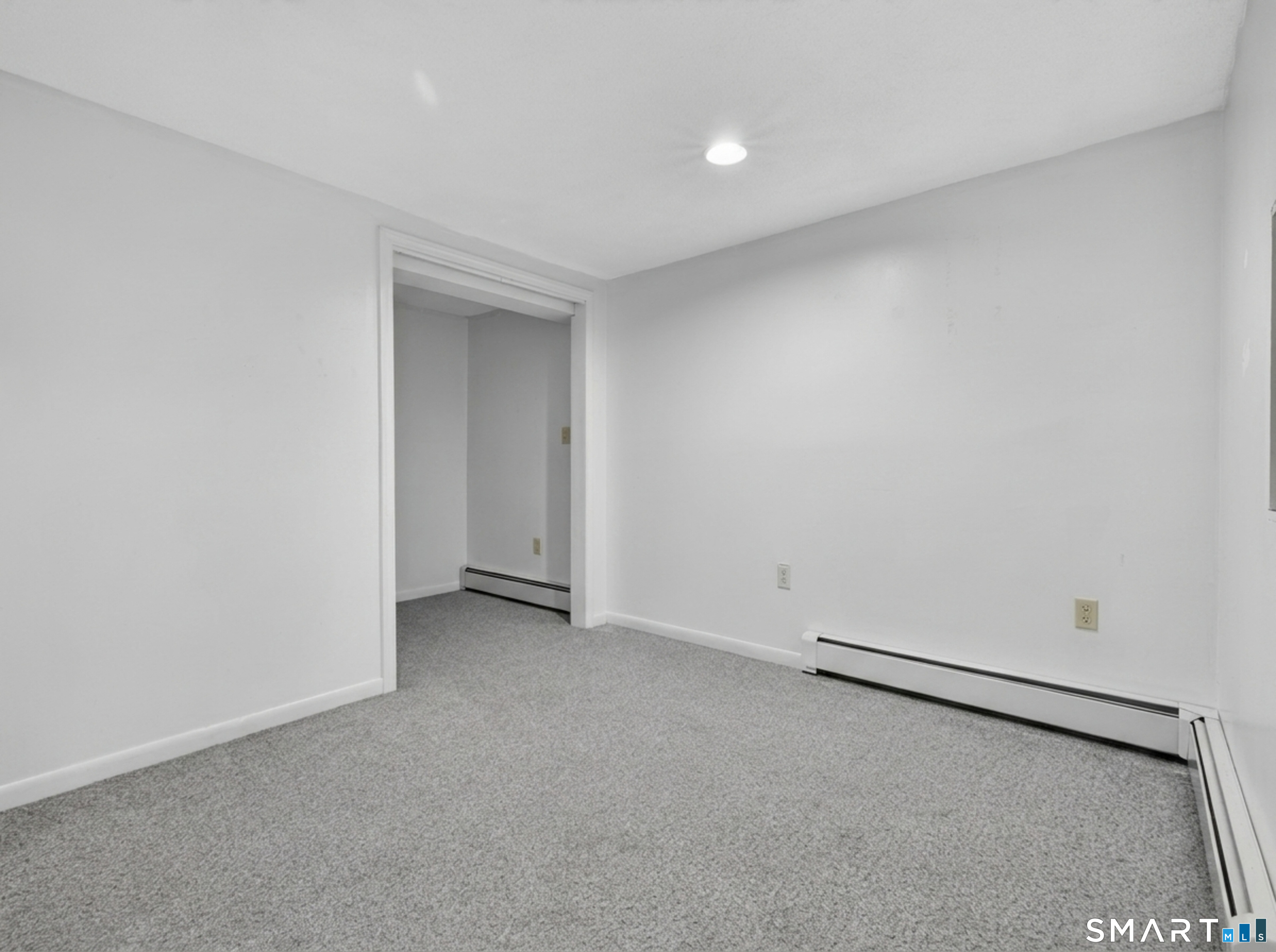 15 Winston Road East Lyme CT 06333