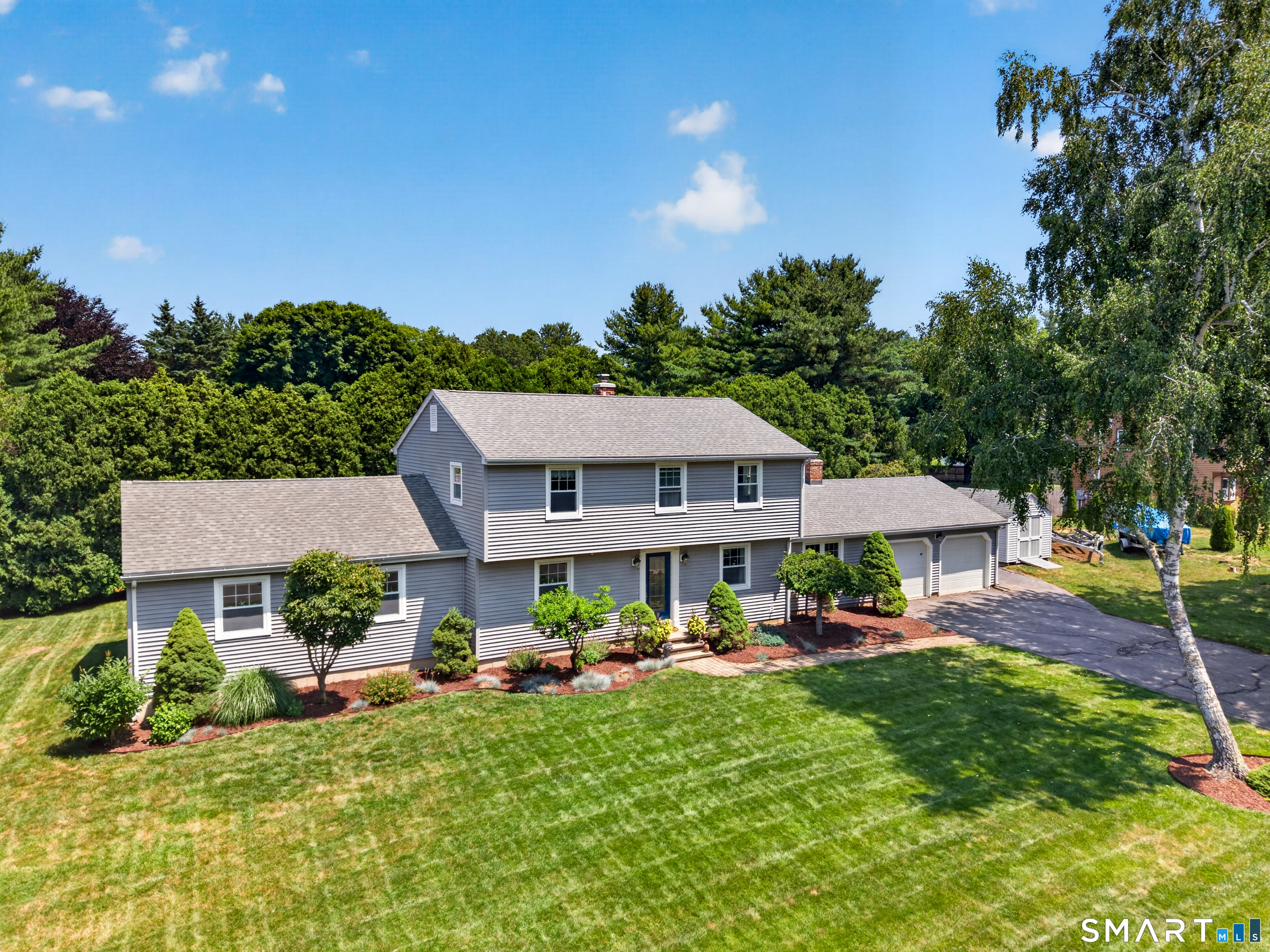 15 Winston Road East Lyme CT 06333