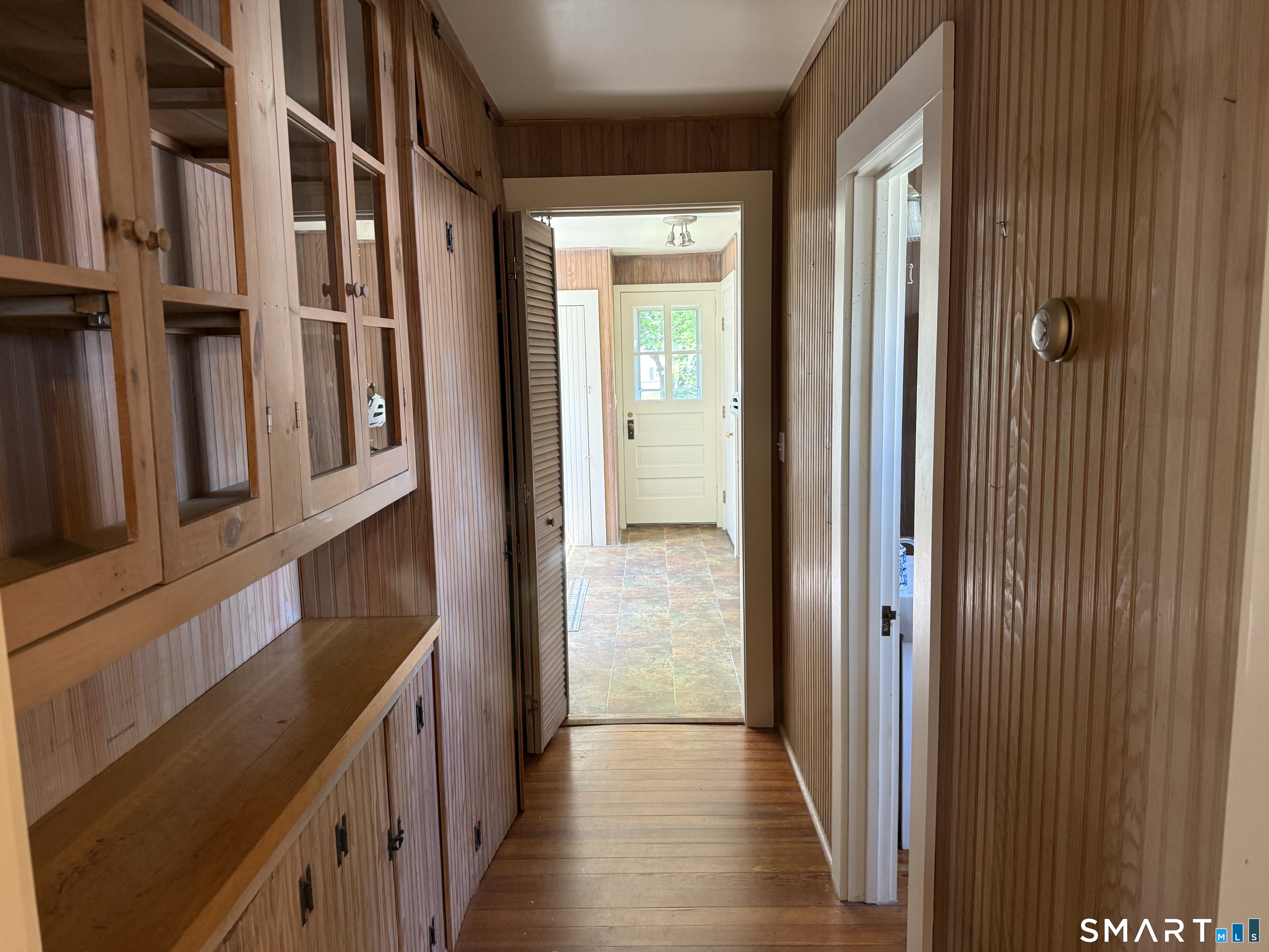 132 East Shore Avenue Groton CT 06340