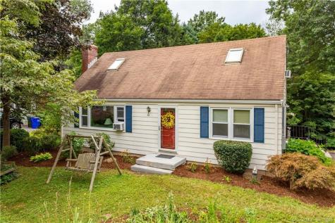 66 Wynding Hills Road East Granby CT 06026