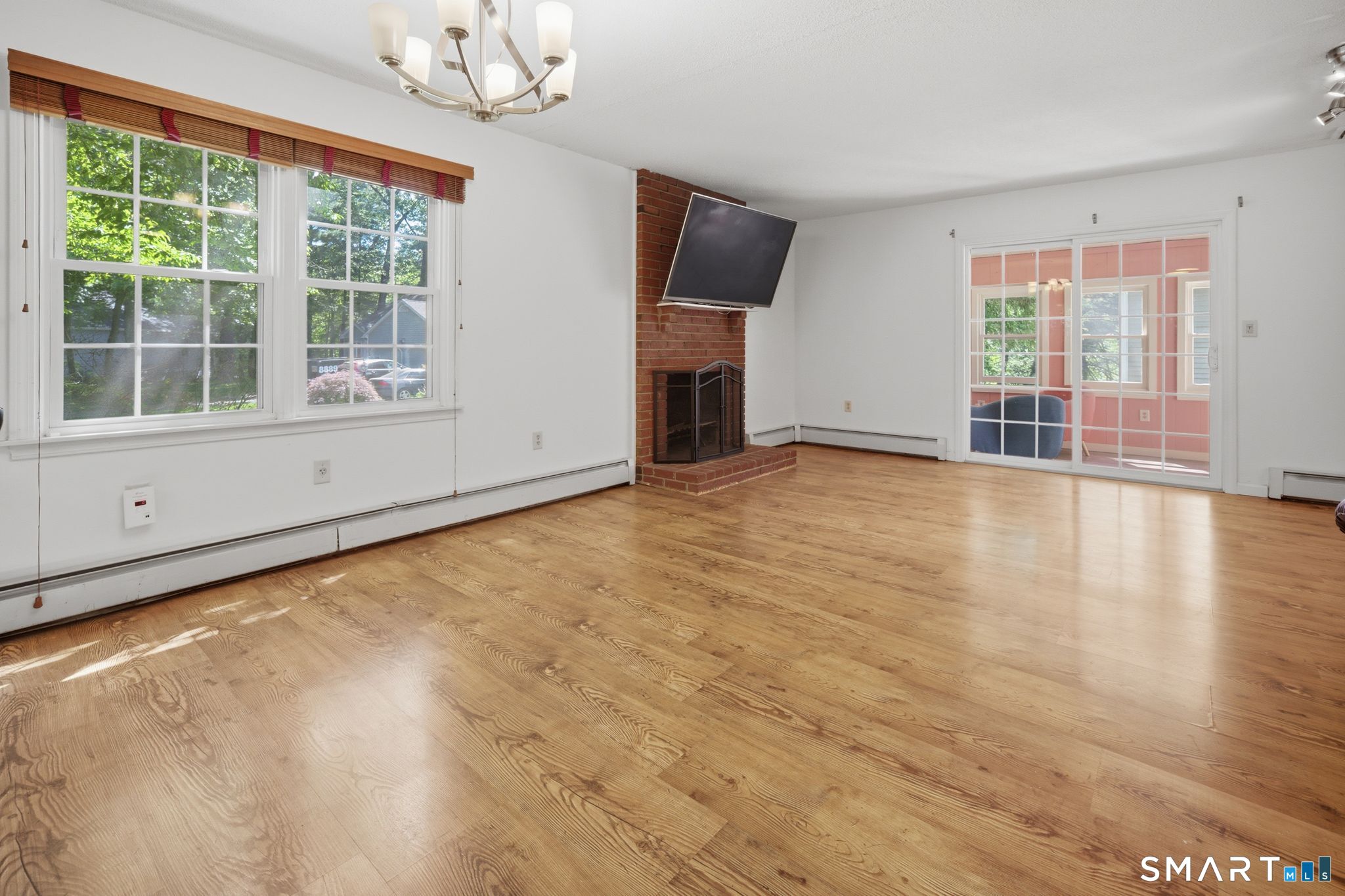 86 Lakewood Drive South Windsor CT 06074