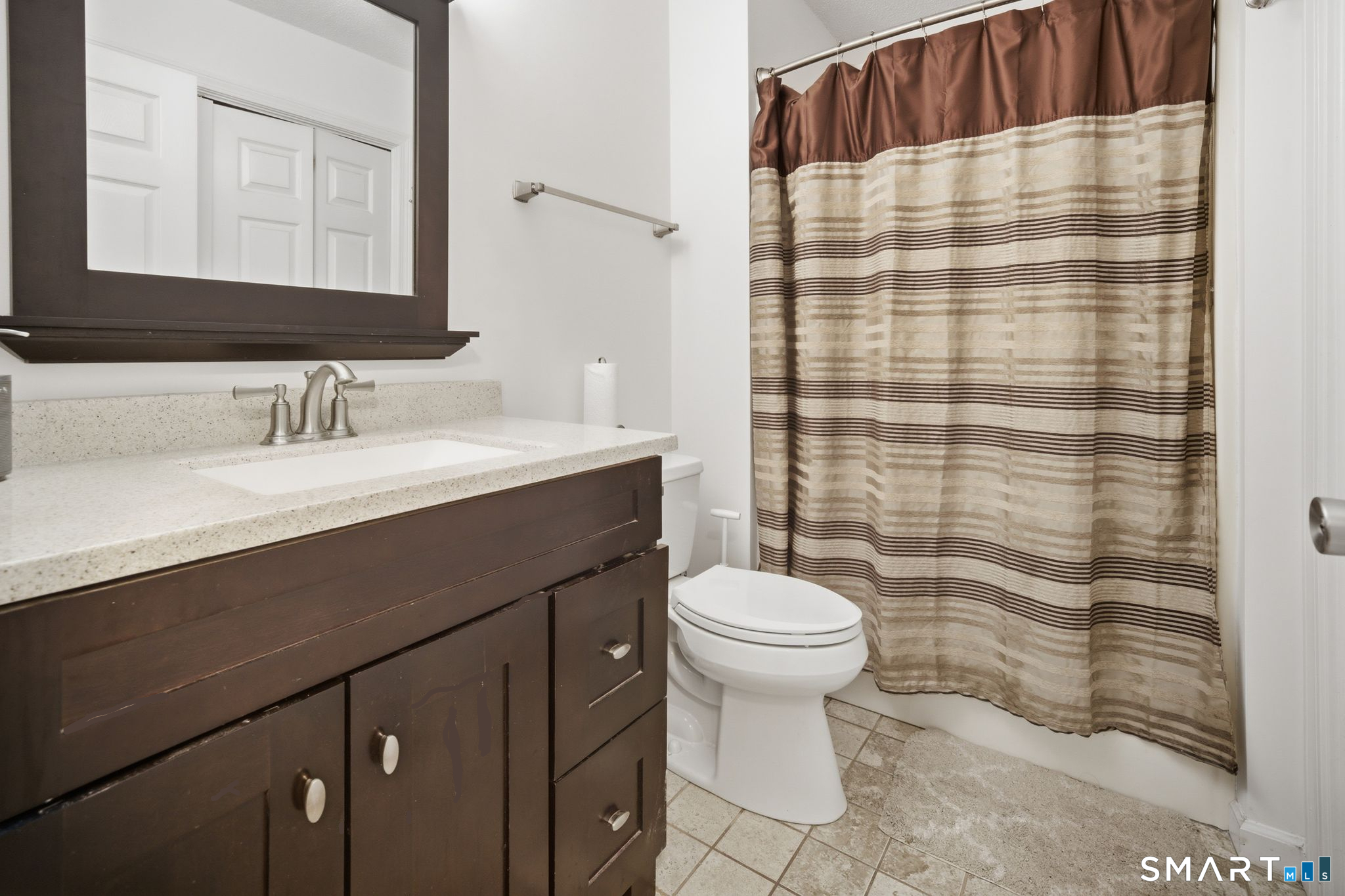86 Lakewood Drive South Windsor CT 06074