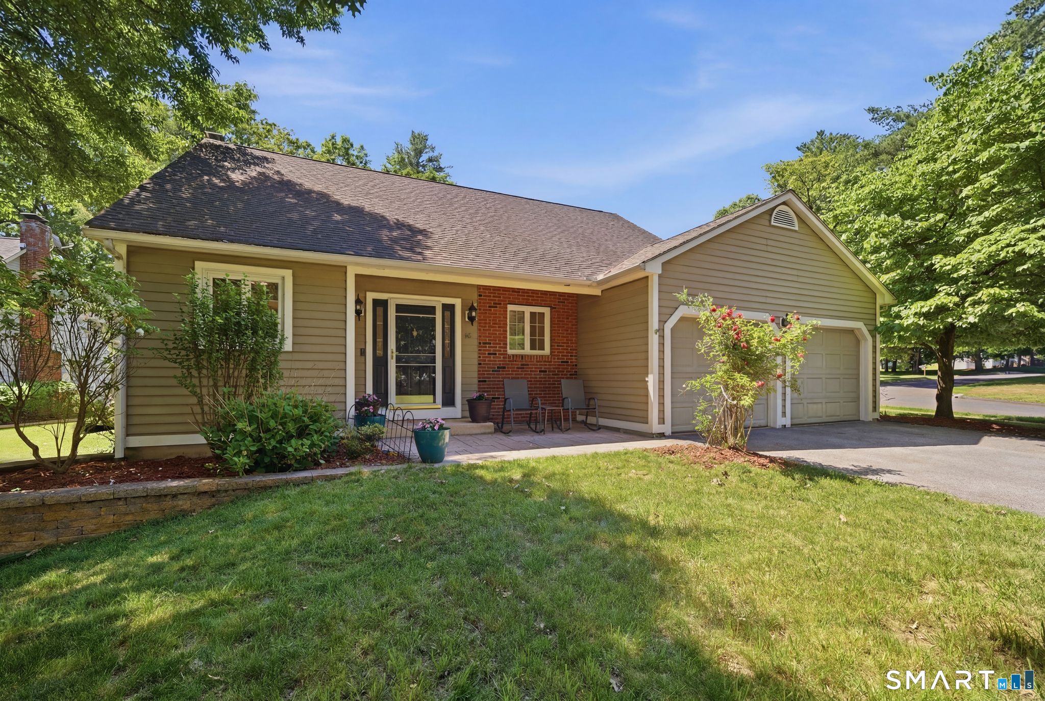86 Lakewood Drive South Windsor CT 06074