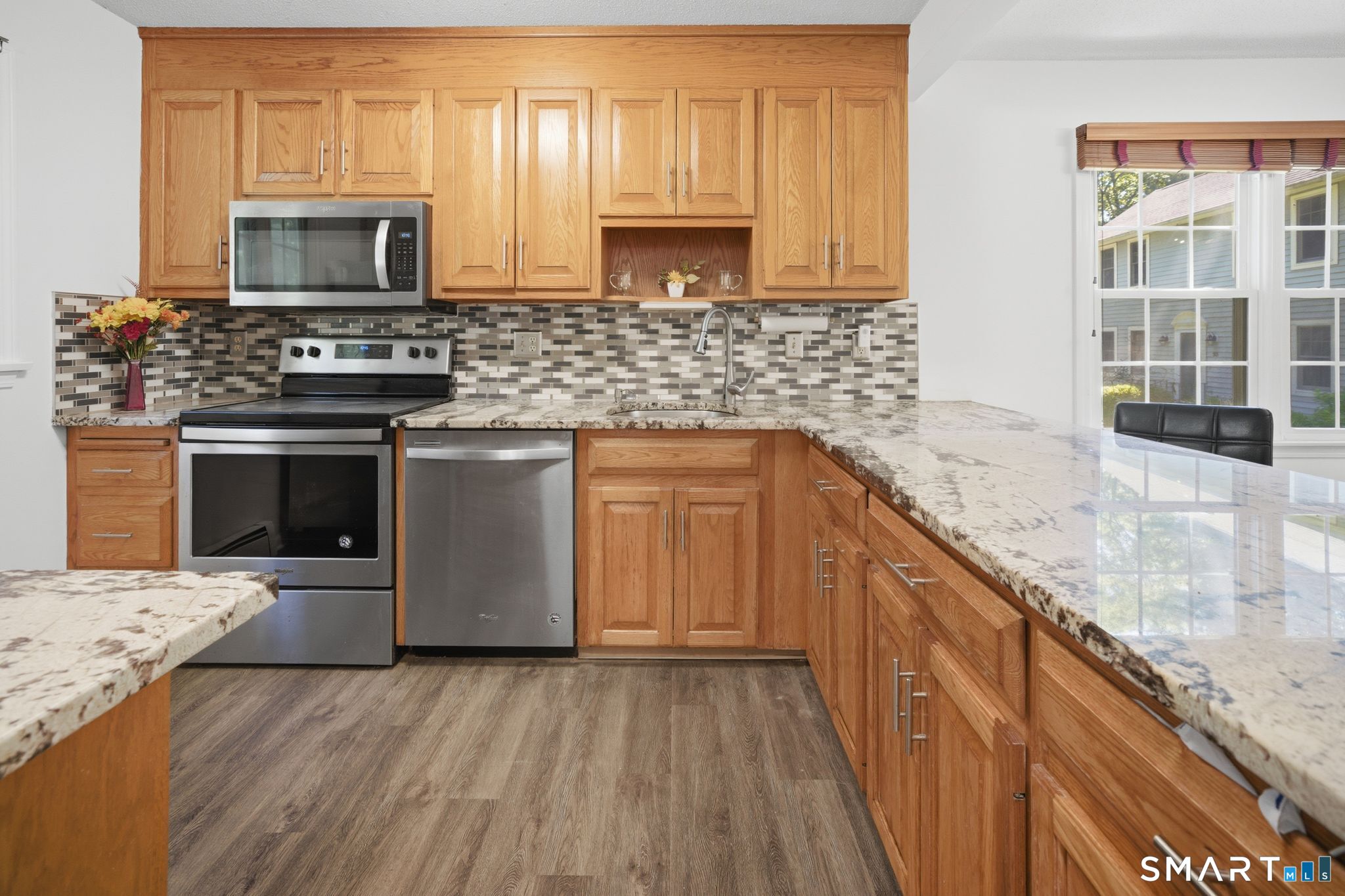 86 Lakewood Drive South Windsor CT 06074