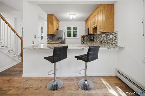 86 Lakewood Drive South Windsor CT 06074