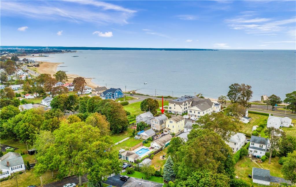 14 Colonial Place West Haven CT 06516