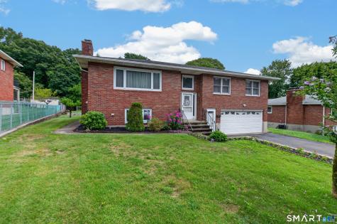 124 Judith Lane Waterbury CT 06704