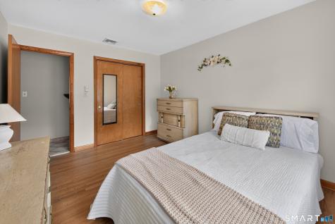 124 Judith Lane Waterbury CT 06704
