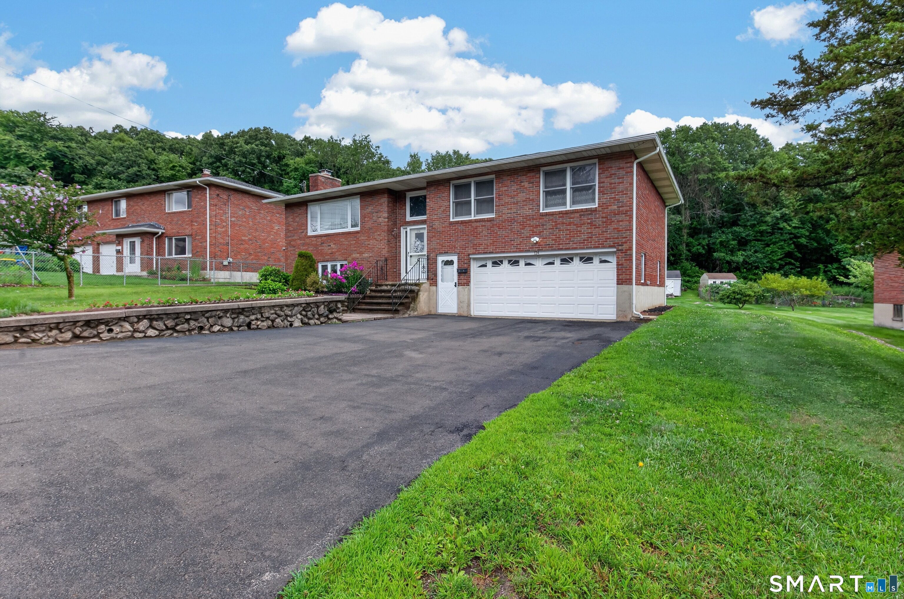 124 Judith Lane Waterbury CT 06704