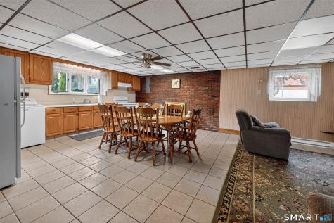 124 Judith Lane Waterbury CT 06704
