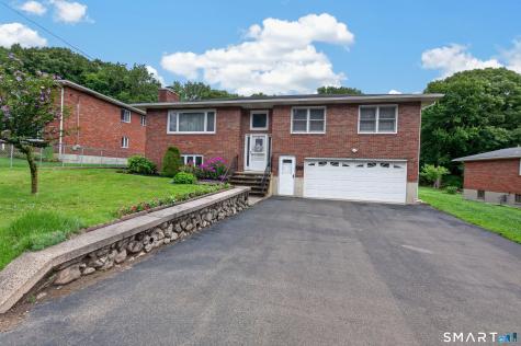 124 Judith Lane Waterbury CT 06704