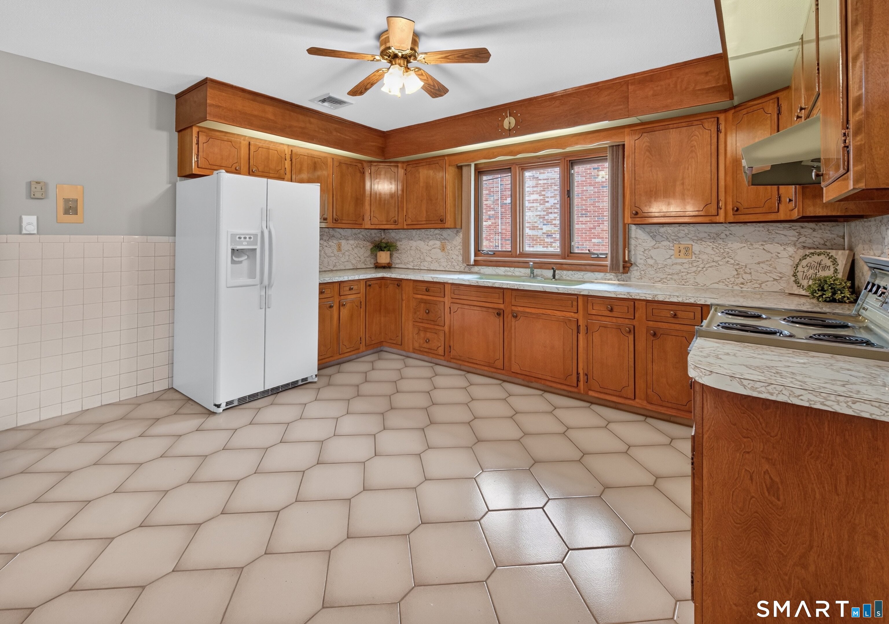 124 Judith Lane Waterbury CT 06704