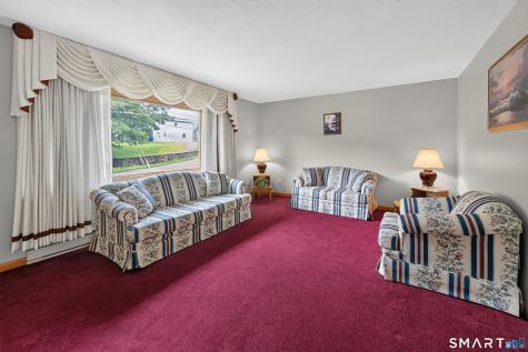 124 Judith Lane Waterbury CT 06704