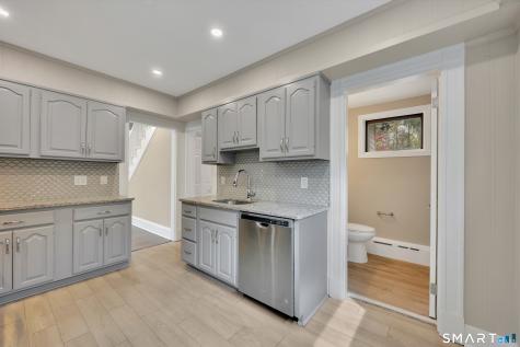135 Greenwood Avenue Waterbury CT 06704