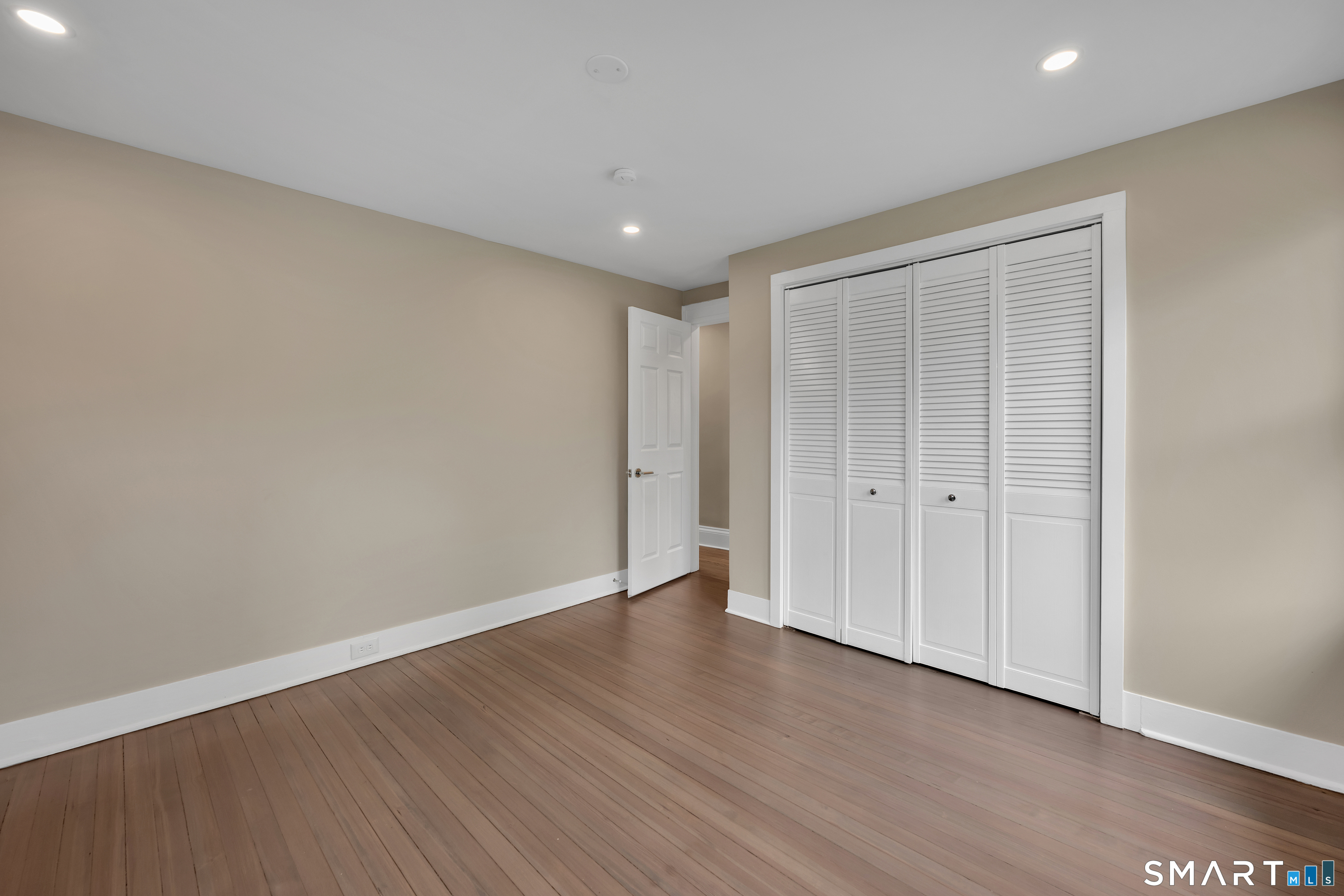 135 Greenwood Avenue Waterbury CT 06704