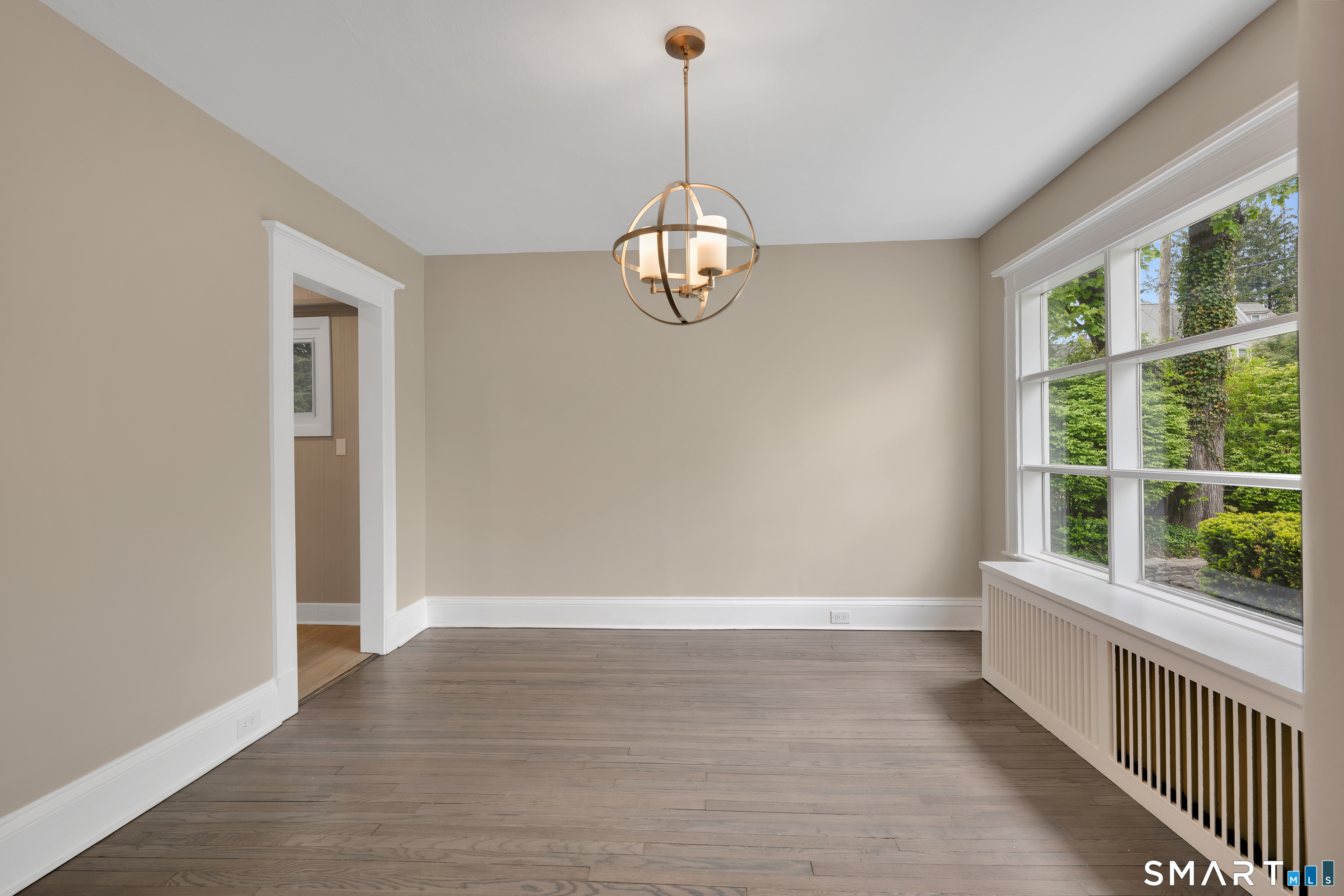 135 Greenwood Avenue Waterbury CT 06704