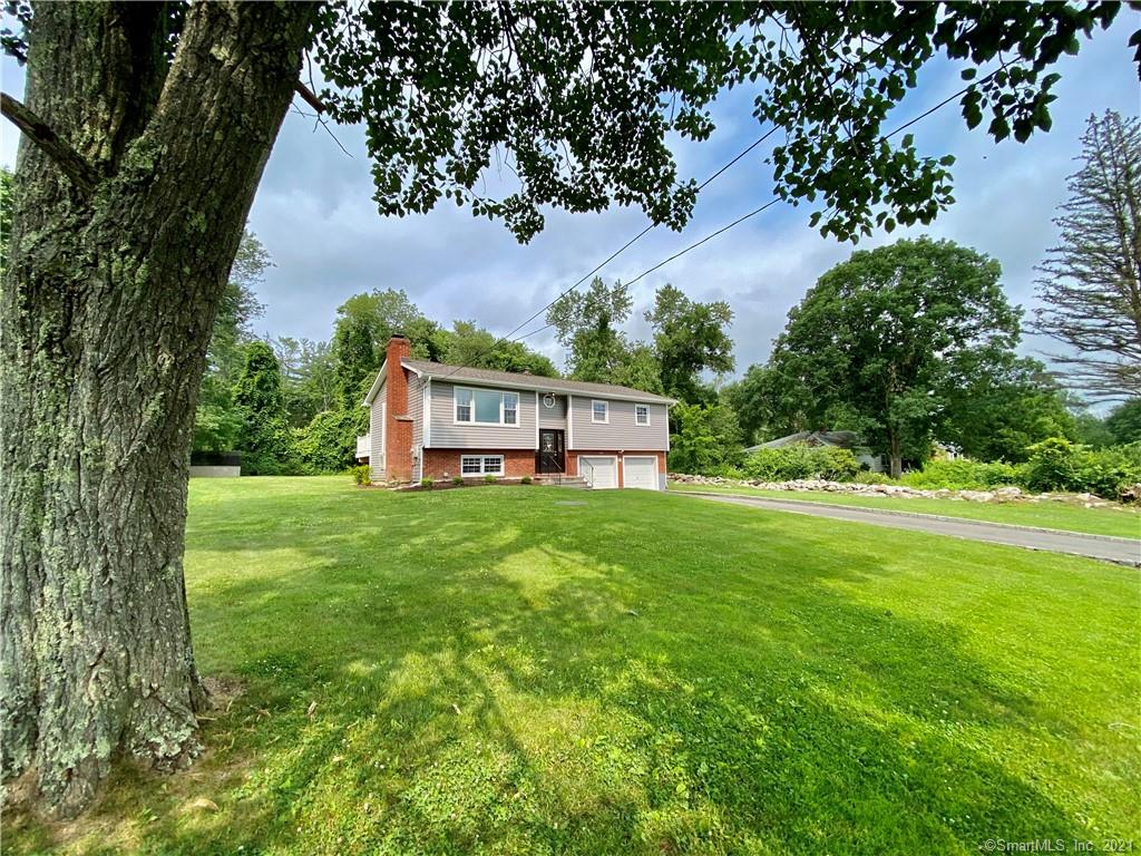 3 Donna Drive New Fairfield CT 06812