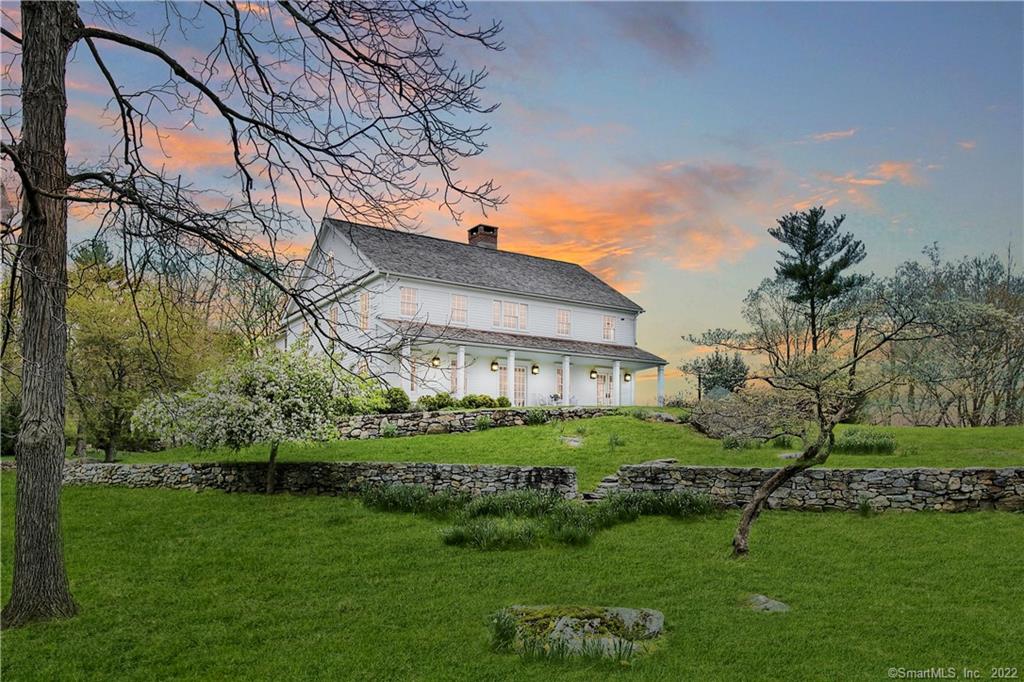 9 Twin Oak Lane Weston CT 06883
