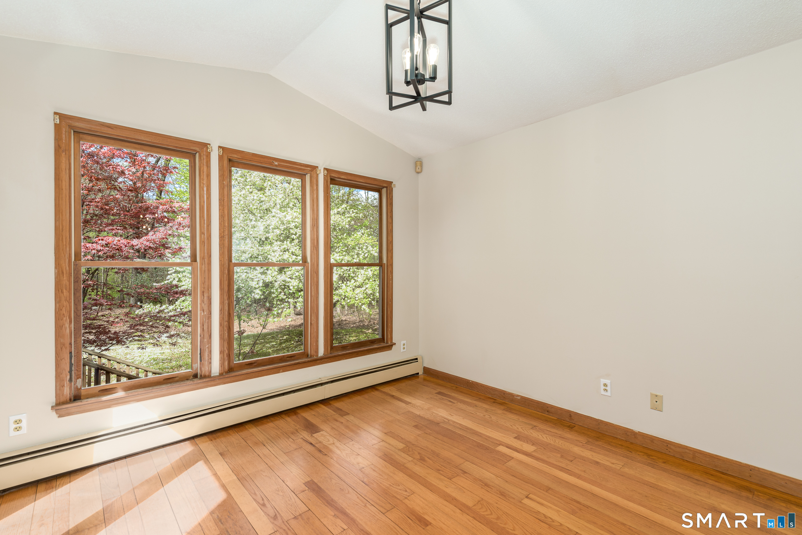 107 Bamforth Road Vernon CT 06066