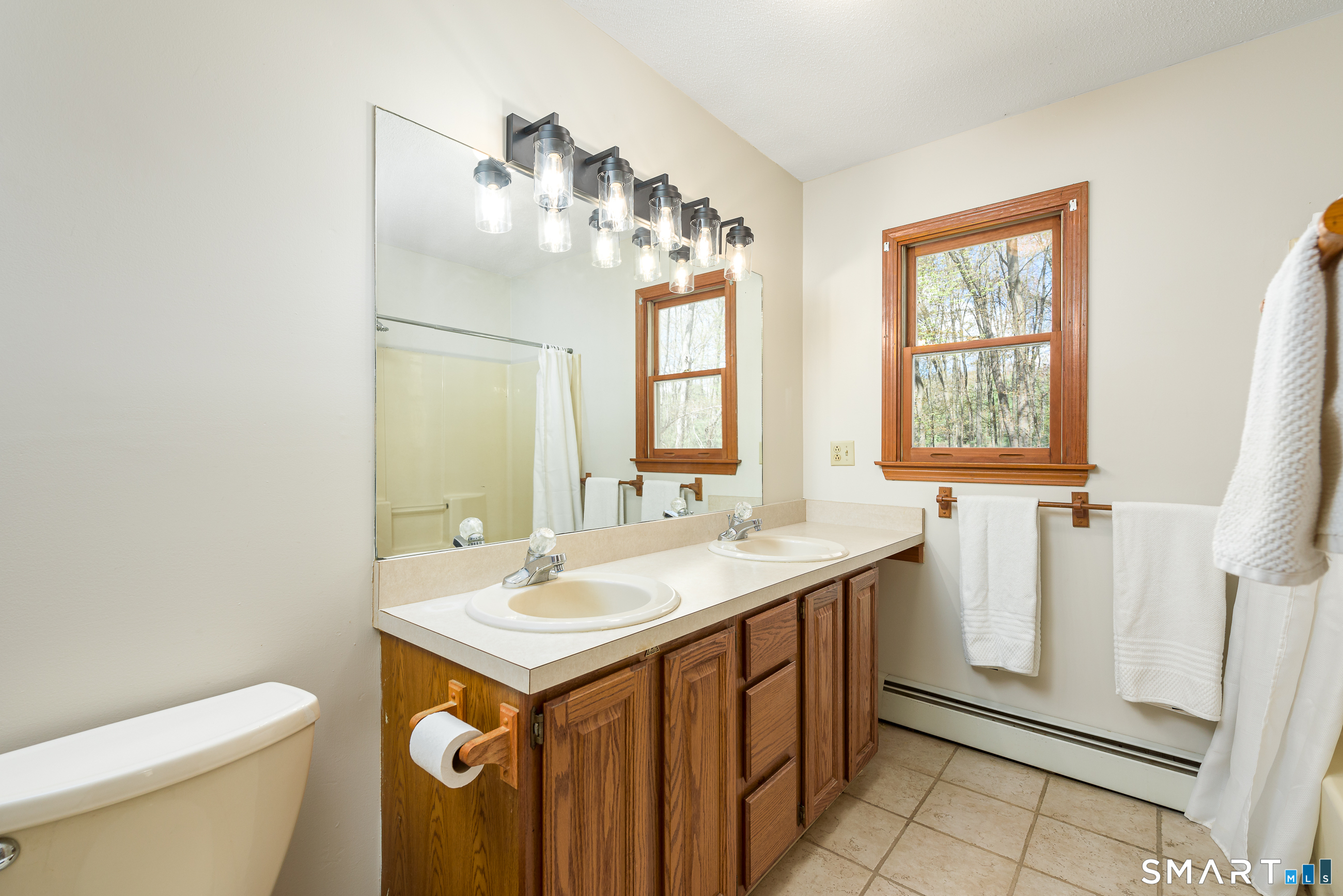 107 Bamforth Road Vernon CT 06066